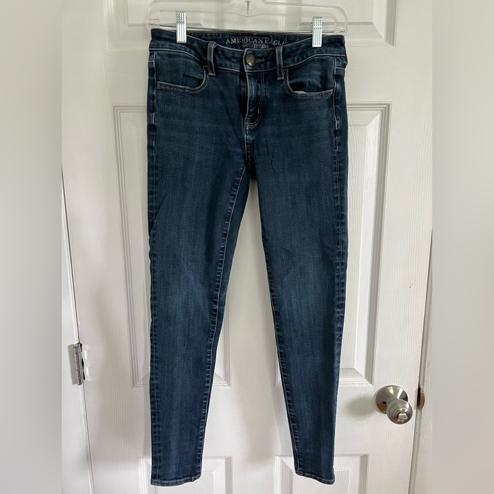 American Eagle Dark Wash Jegging